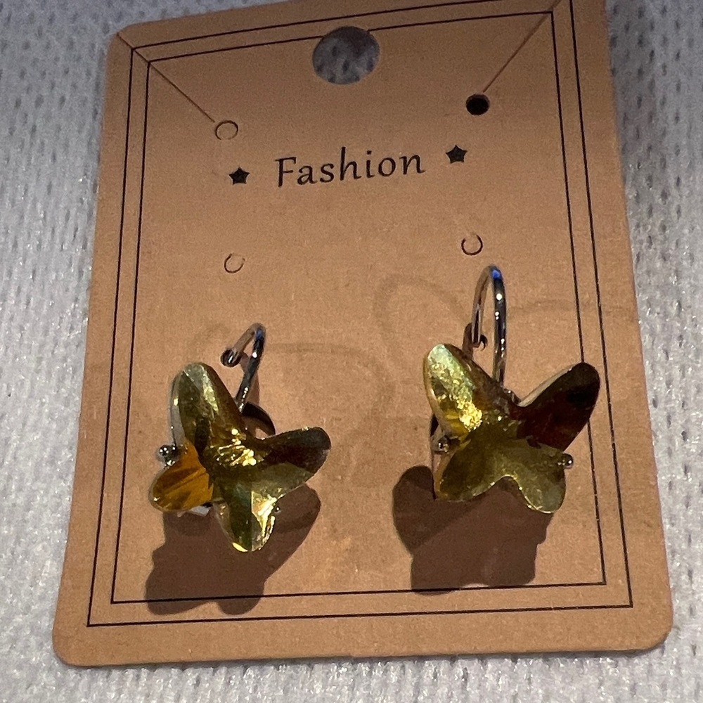 Elegant Gold Butterfly Earrings